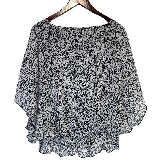 FRANKIE and Missy Sheer Butterfly Sleeve Top - Picture 3 of 7